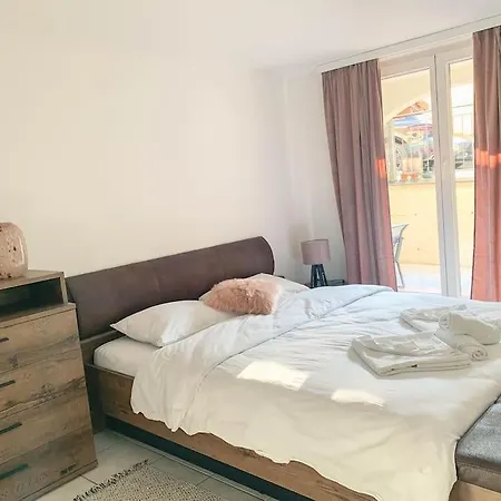 Magoria, Nel Cuore Della Citta Vecchia Di Apartment *