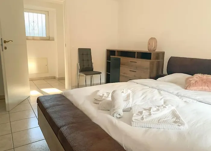 Magoria, Nel Cuore Della Citta Vecchia Di Locarno