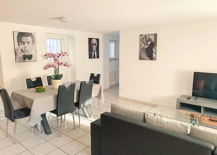 Magoria, Nel Cuore Della Citta Vecchia Di * لوكارنو